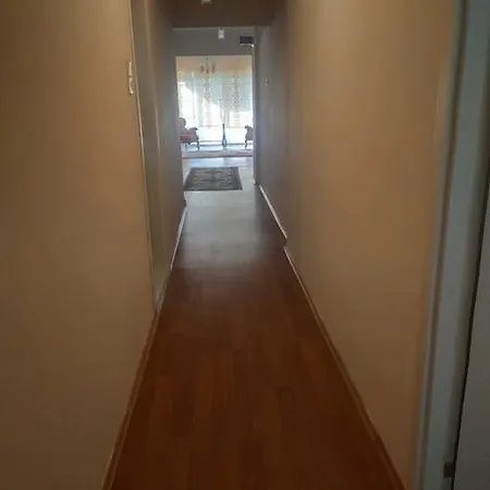 Merkez Kleopatra Plajinda 公寓 *